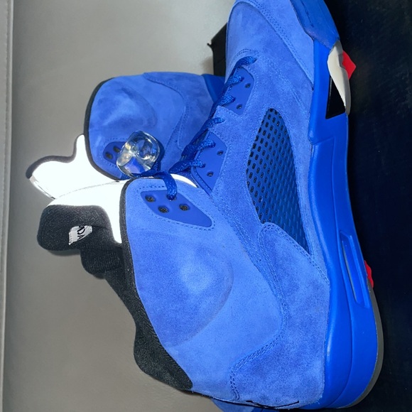 BRAND NEW JORDAN - Picture 7 of 8